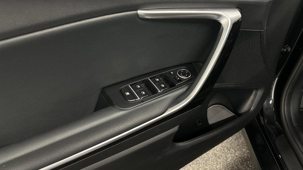 Kia Ceed Sportswagon (GBK75J) met abonnement