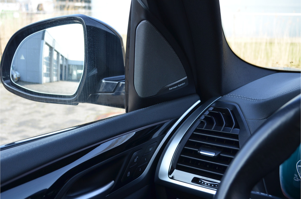 BMW iX3 (L719XT) met abonnement