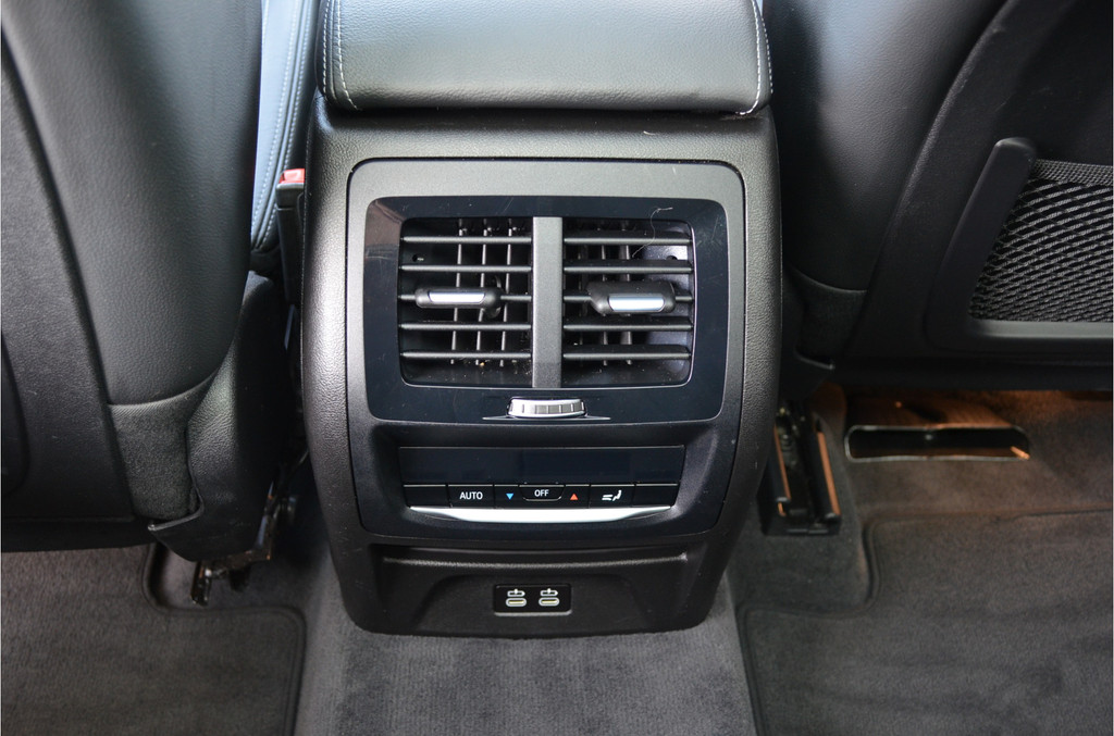 BMW iX3 (L719XT) met abonnement