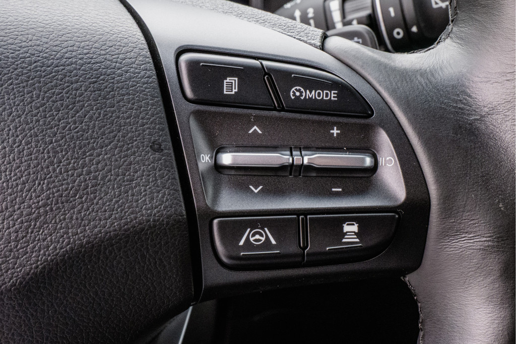 Hyundai Kona (R811RR) met abonnement