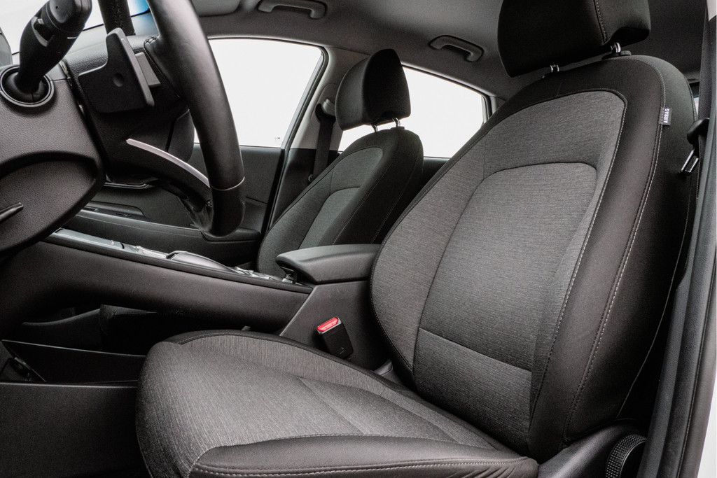 Hyundai Kona (R811RR) met abonnement