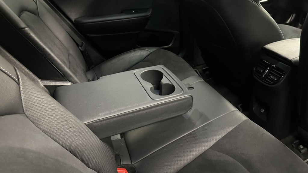 Kia Ceed Sportswagon (T838ZD) met abonnement