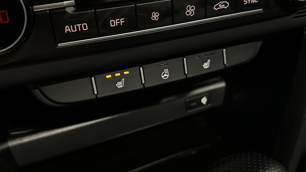 Kia Ceed Sportswagon (T838ZD) met abonnement