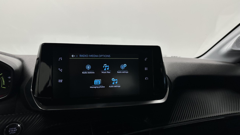 Peugeot e-208 (S225TK) met abonnement