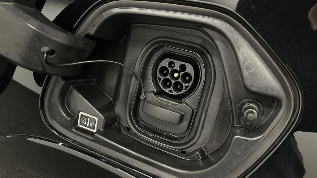 Peugeot e-208 (S225TK) met abonnement