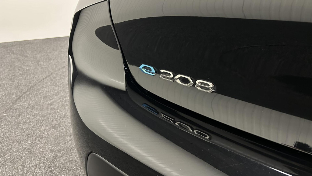 Peugeot e-208 (R214DZ) met abonnement