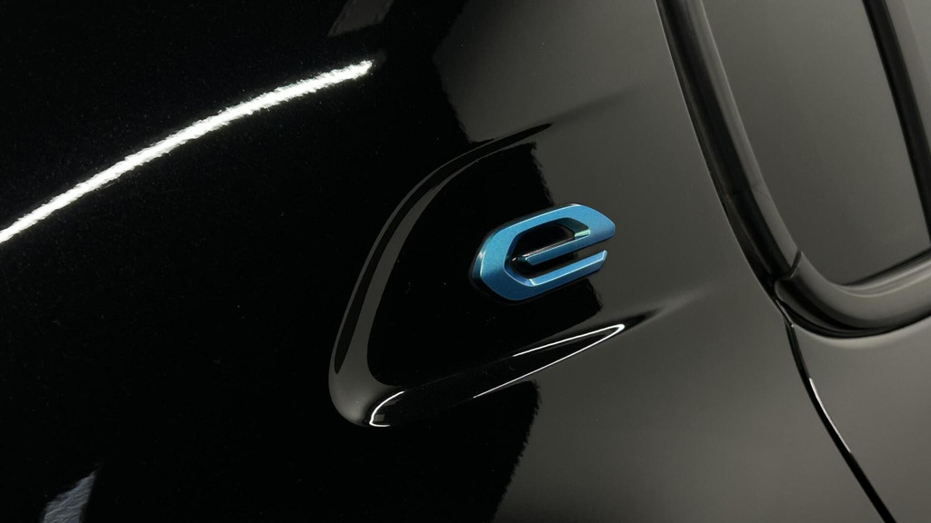 Peugeot e-208 (R214DZ) met abonnement