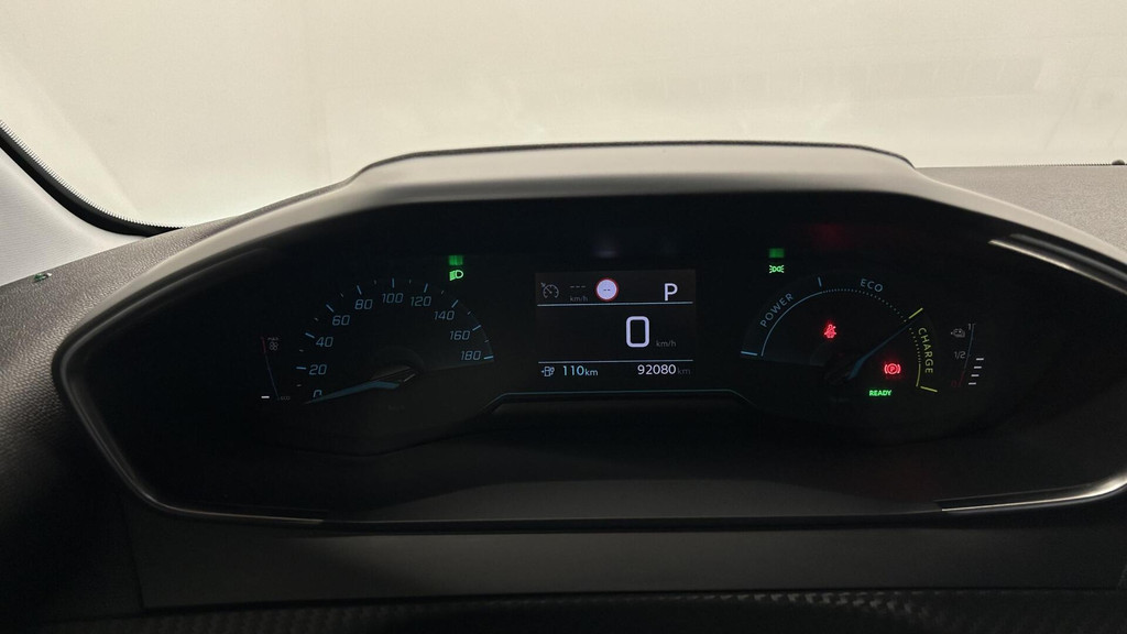 Peugeot e-208 (R214DZ) met abonnement