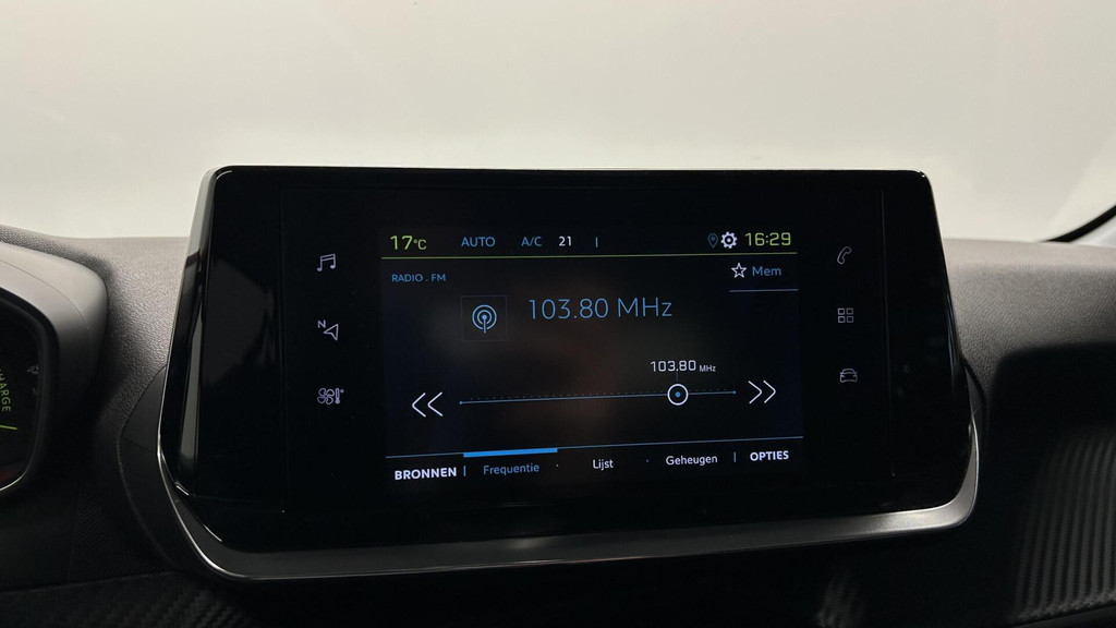 Peugeot e-208 (R214DZ) met abonnement