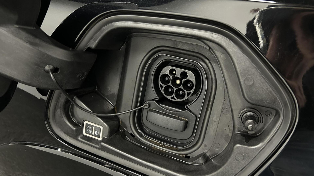 Peugeot e-208 (R214DZ) met abonnement