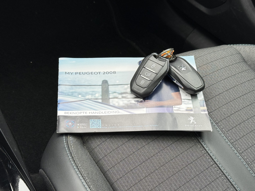 Peugeot e-2008 (K966SP) met abonnement