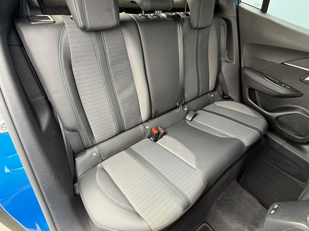 Peugeot e-2008 (K966SP) met abonnement