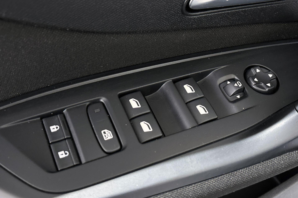 Peugeot 308 (GDX94X) met abonnement