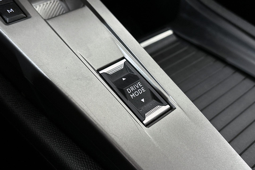 Peugeot 308 (GDX94X) met abonnement
