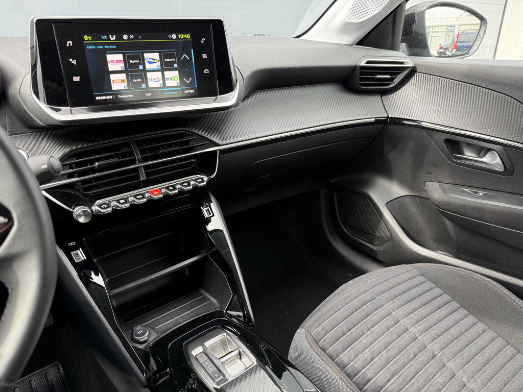 Peugeot e-208 (T477GX) met abonnement