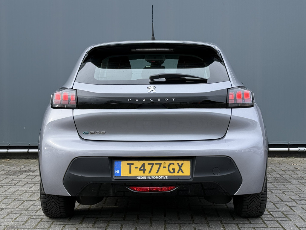 Peugeot e-208 (T477GX) met abonnement