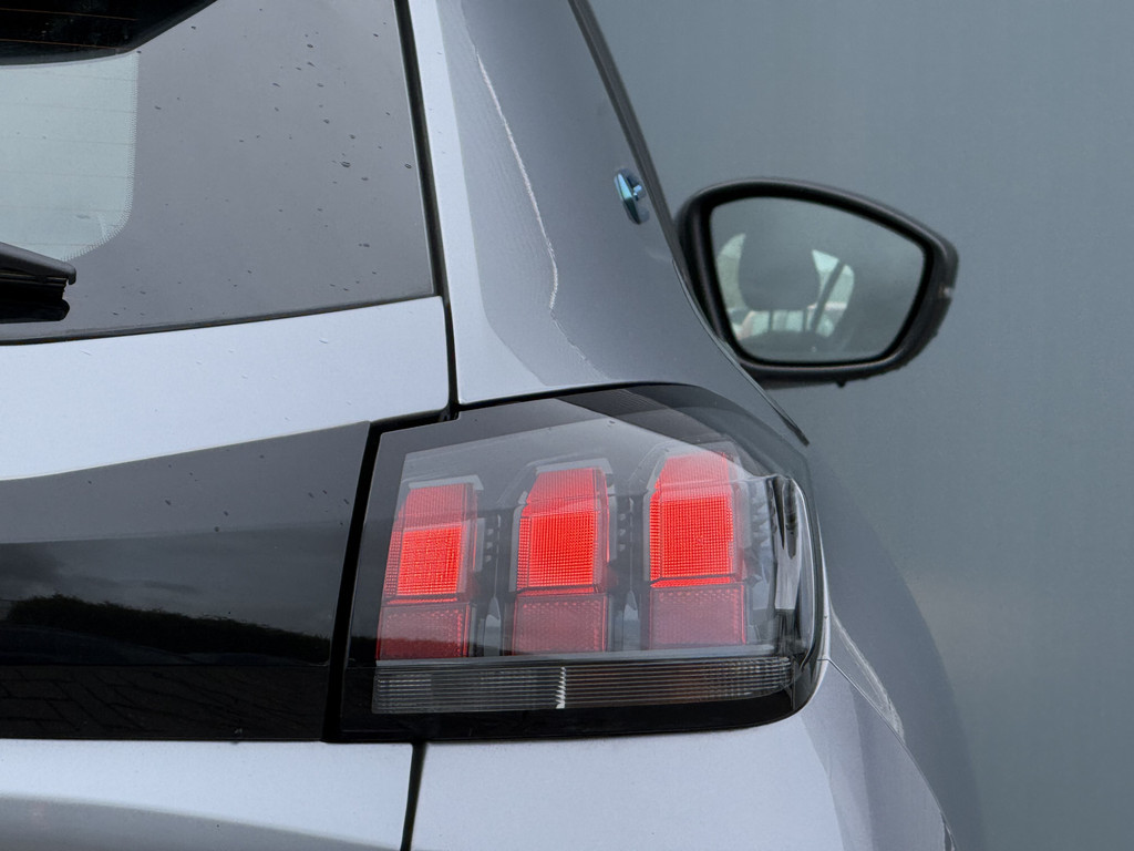 Peugeot e-208 (T477GX) met abonnement