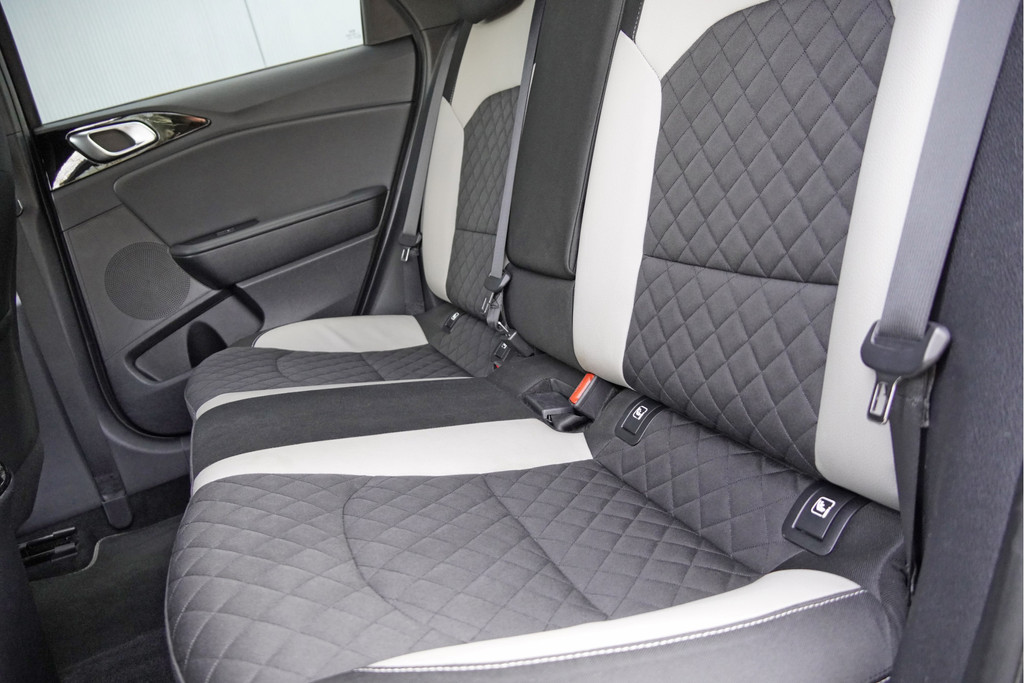 Kia ProCeed (K731KR) met abonnement