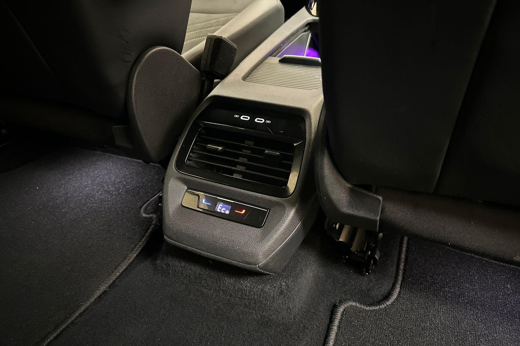 Volkswagen ID.4 (X842NG) met abonnement