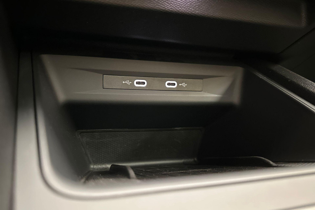 CUPRA Leon Sportstourer (KDP41G) met abonnement