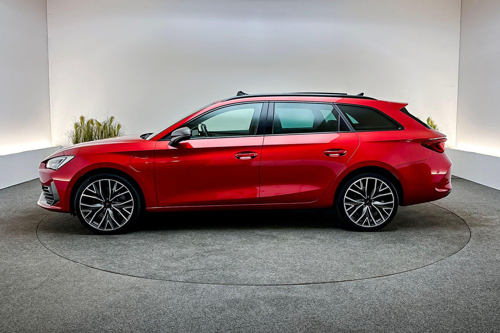 CUPRA Leon Sportstourer (KDP41G) met abonnement