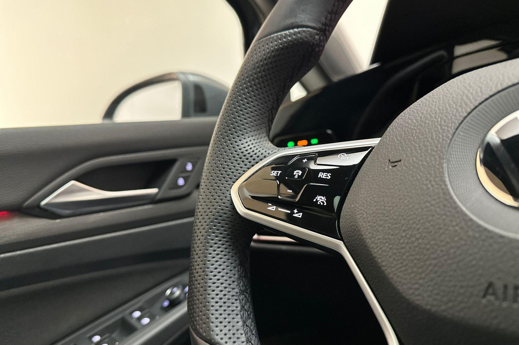 Volkswagen Golf GTE (KBV97B) met abonnement