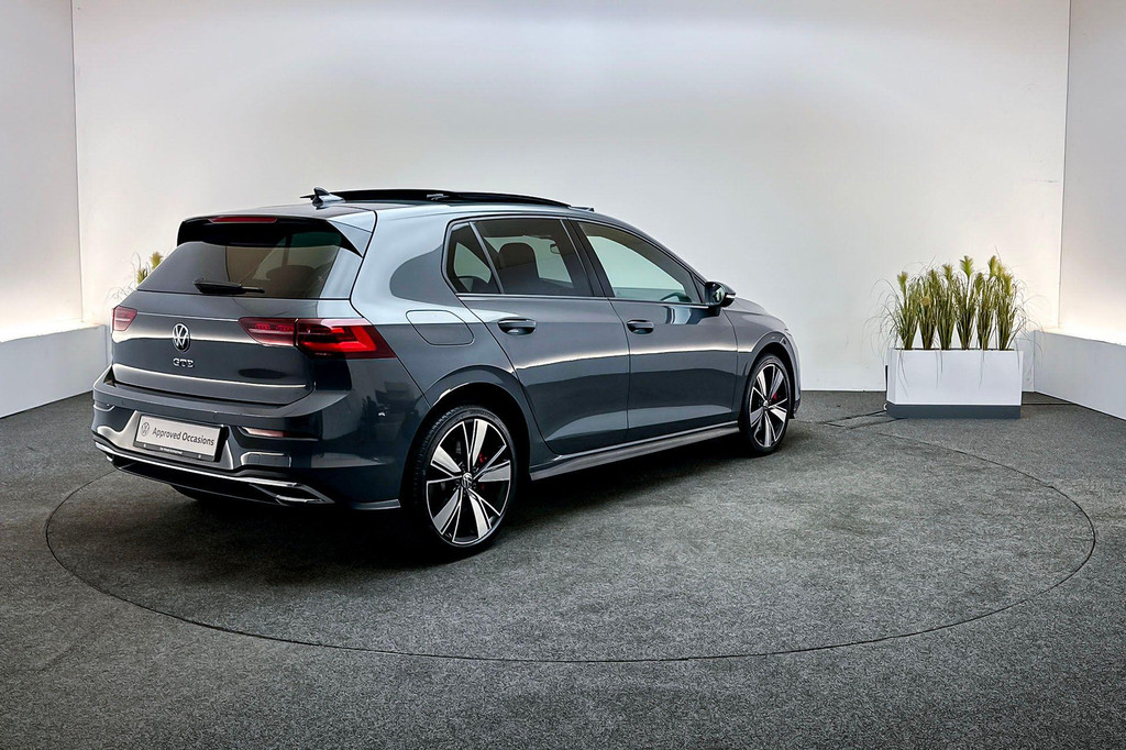 Volkswagen Golf GTE (KBV97B) met abonnement