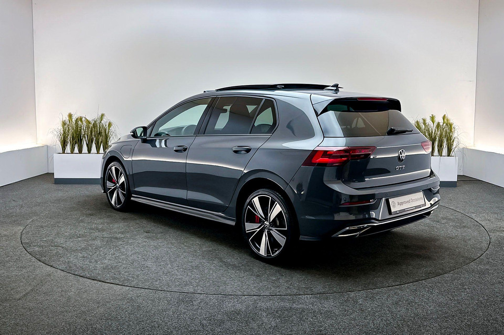 Volkswagen Golf GTE (KBV97B) met abonnement