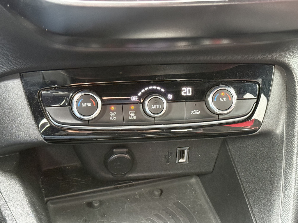 Opel Corsa (L760KV) met abonnement