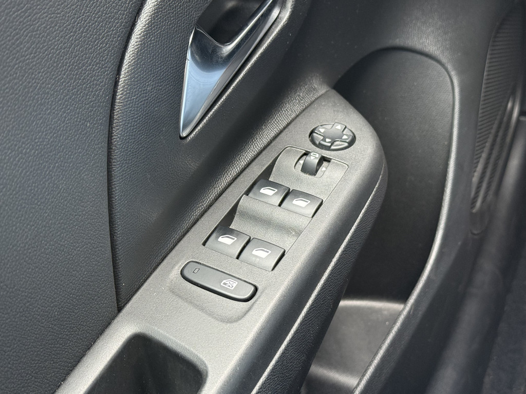 Opel Corsa (L760KV) met abonnement