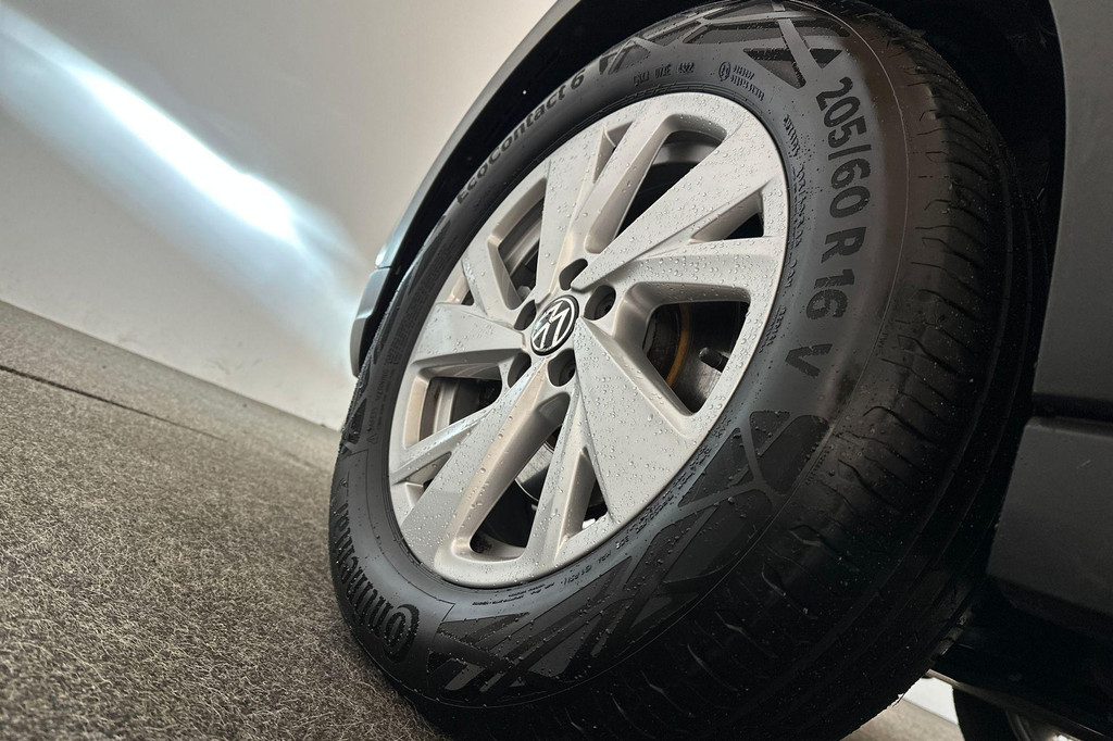 Volkswagen Taigo (T431BZ) met abonnement