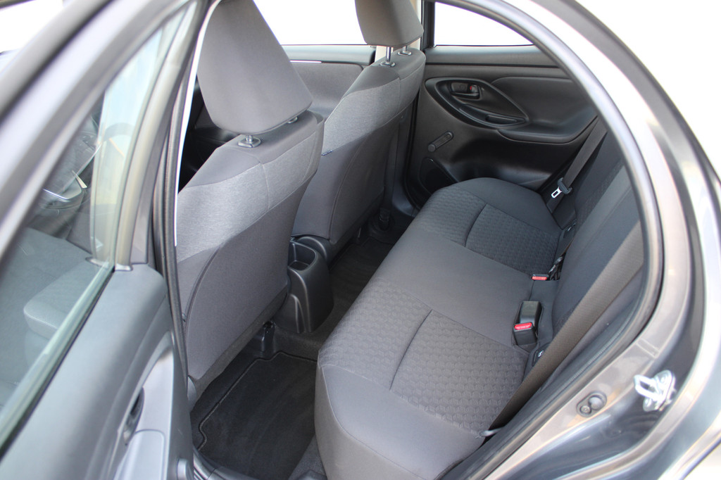 Toyota Yaris (T108VF) met abonnement