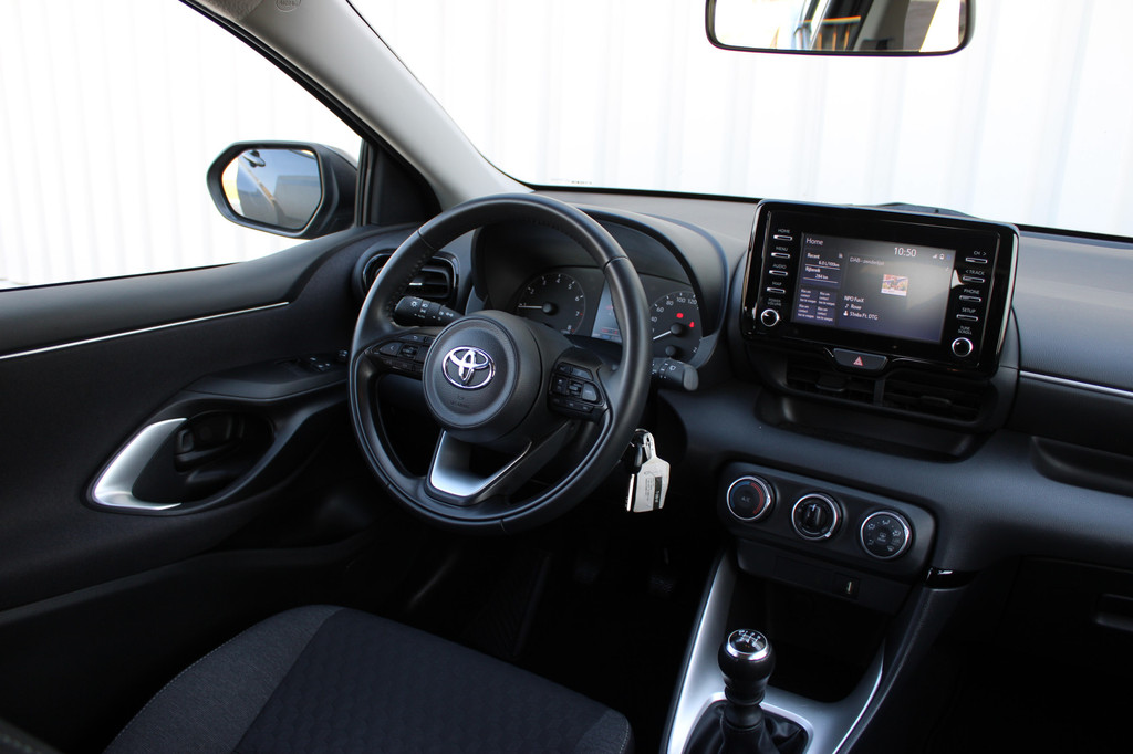 Toyota Yaris (T108VF) met abonnement