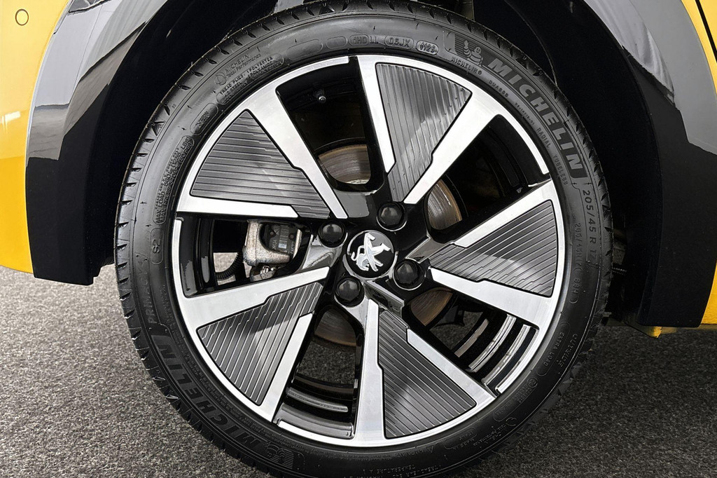 Peugeot e-208 (P176KP) met abonnement