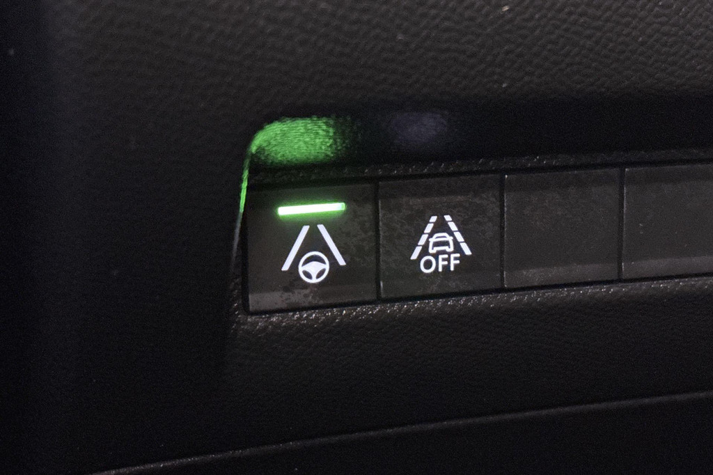 Peugeot e-208 (P176KP) met abonnement