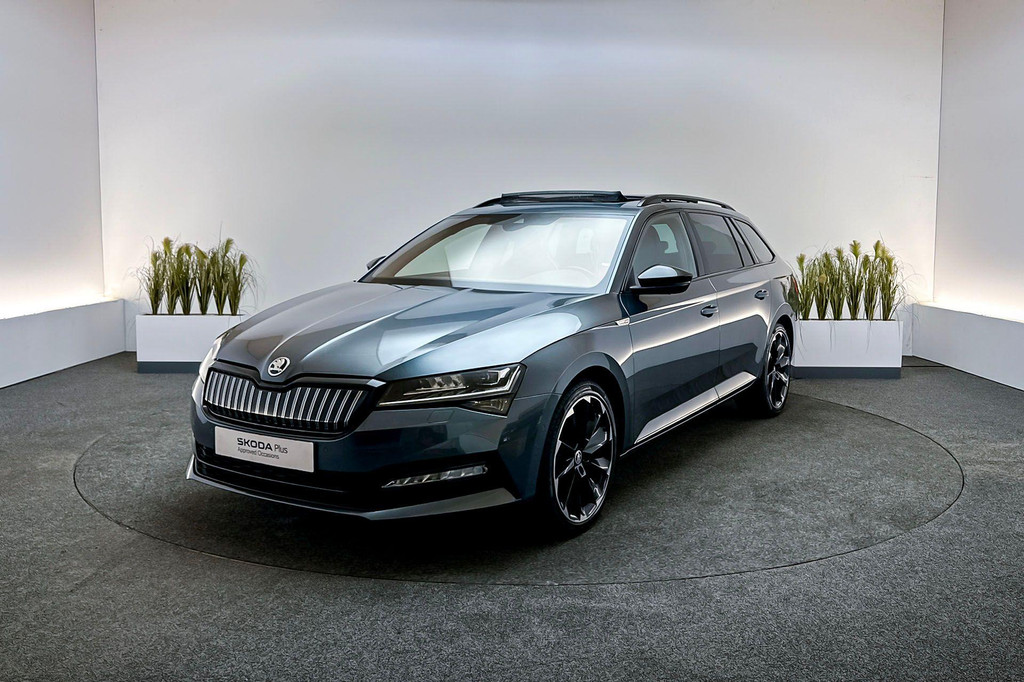 ŠKODA Superb (KDH18F) met abonnement