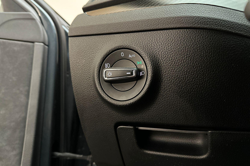 ŠKODA Superb (KDH18F) met abonnement