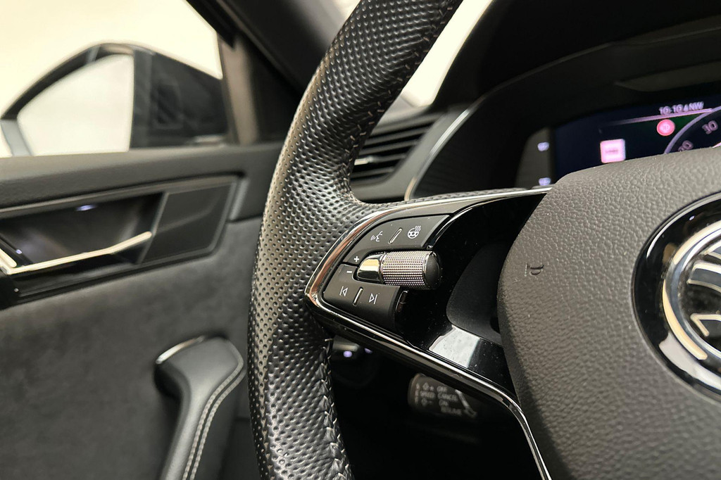 ŠKODA Superb (KDH18F) met abonnement