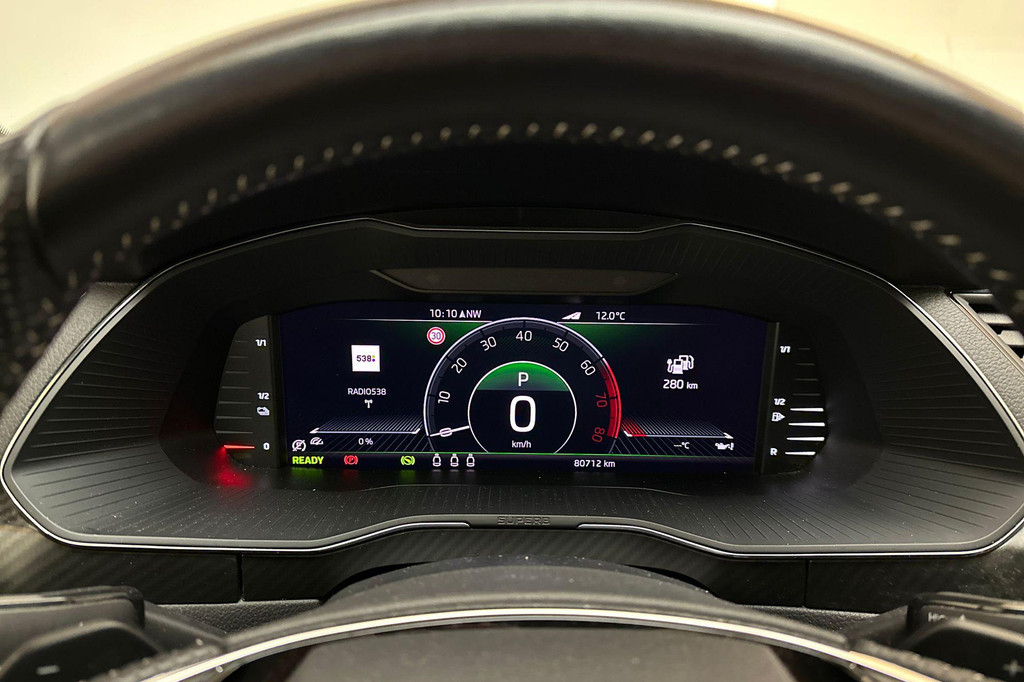 ŠKODA Superb (KDH18F) met abonnement