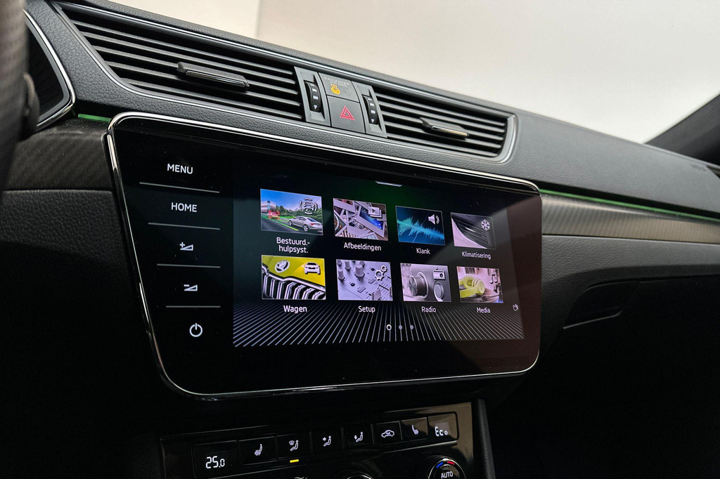 ŠKODA Superb (KDH18F) met abonnement