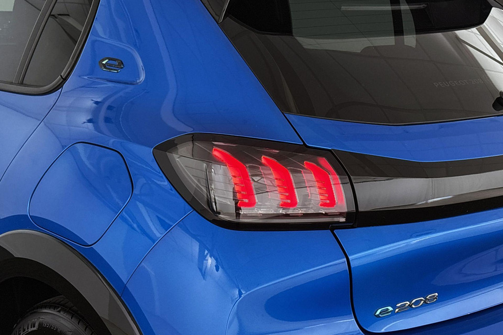 Peugeot e-208 (J529RN) met abonnement