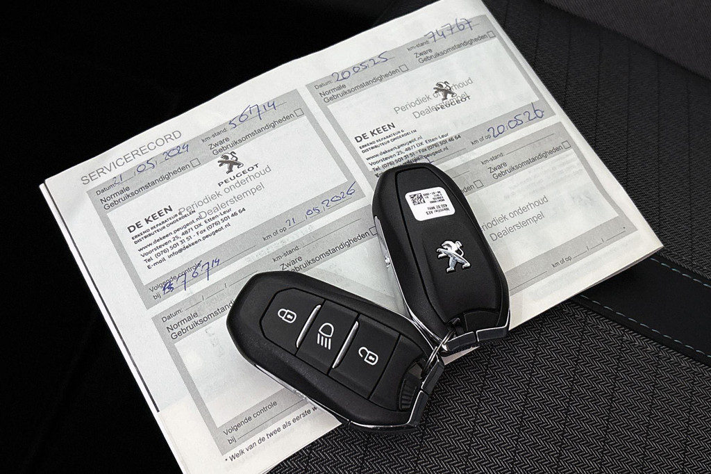 Peugeot e-208 (J529RN) met abonnement