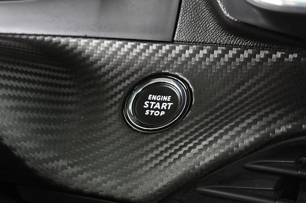 Peugeot e-2008 (K124XN) met abonnement