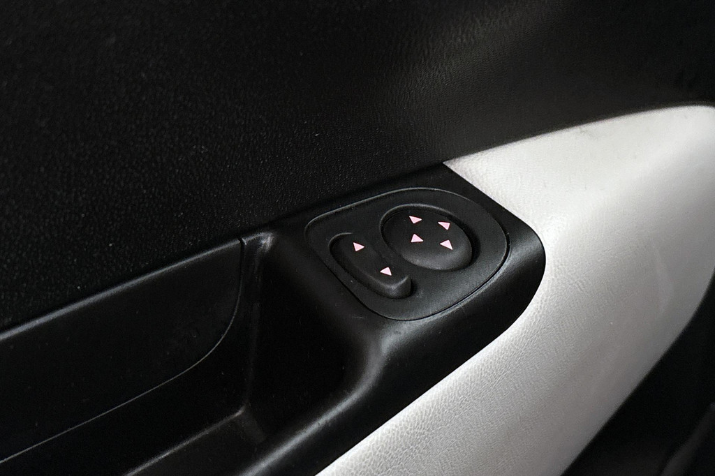 Fiat 500C (T037KP) met abonnement