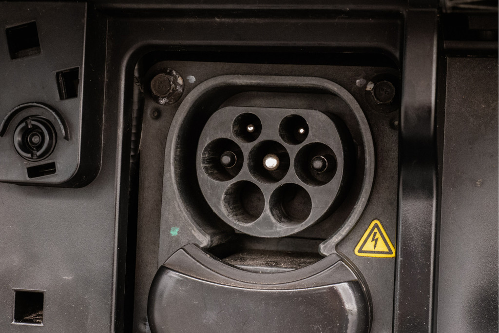 MG ZS-EV (K960XV) met abonnement