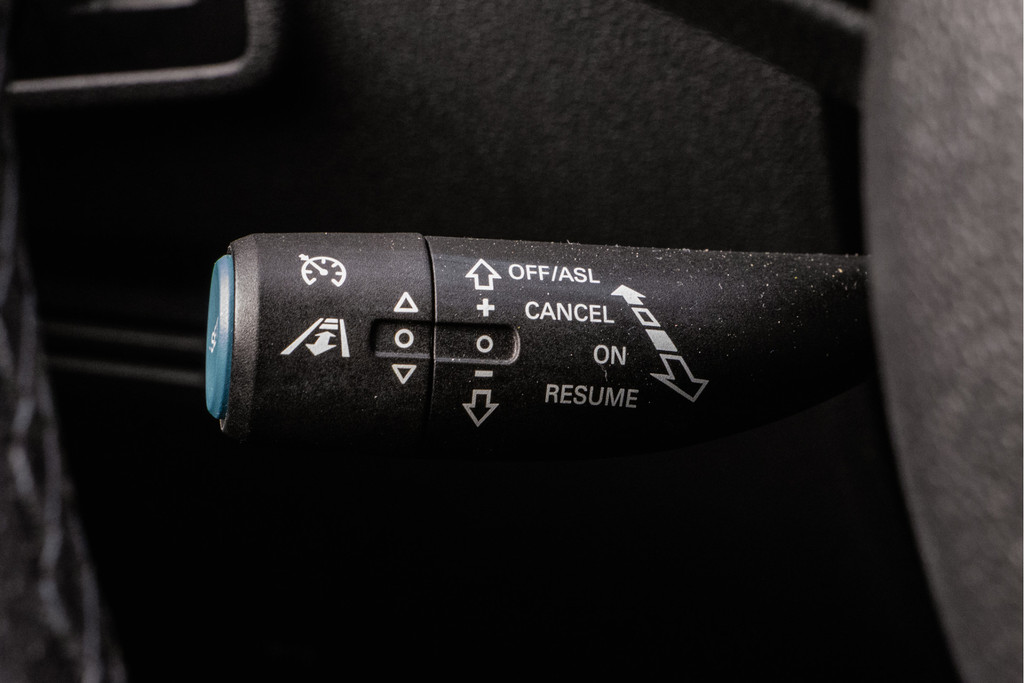 MG ZS-EV (K960XV) met abonnement