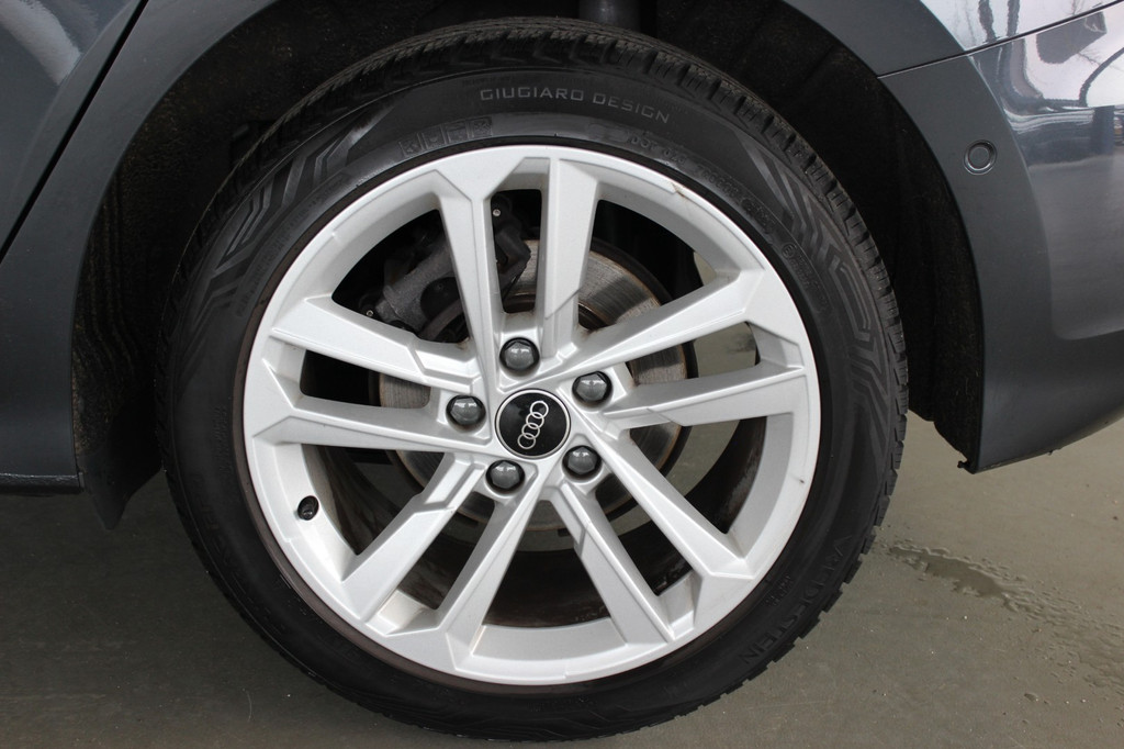 Audi A3 (R248ZF) met abonnement