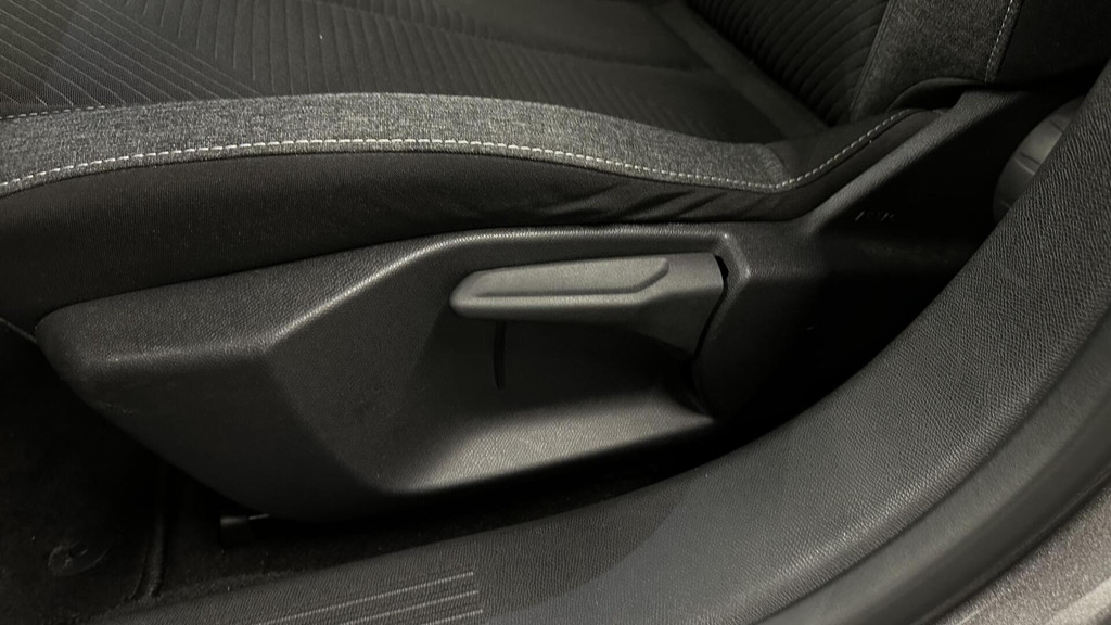 Peugeot 308 (R659DD) met abonnement