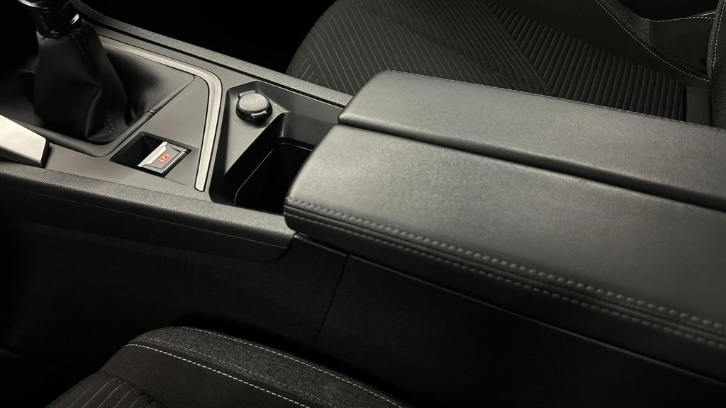 Peugeot 308 (R659DD) met abonnement