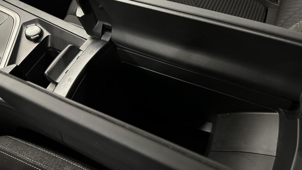 Peugeot 308 (R659DD) met abonnement